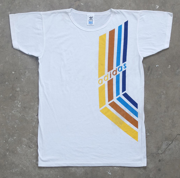 White Adidas Graphic Tee (01230)